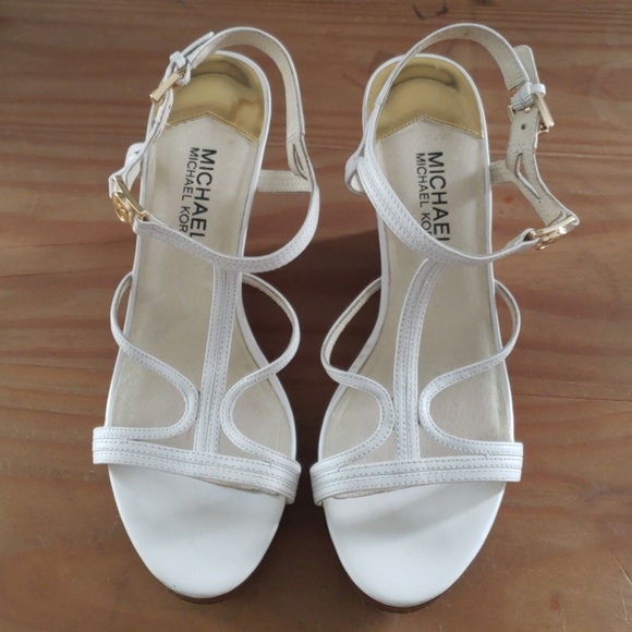 Michael Kors Ankle Strap Wedges Ivory Size 8M - Picture 1 of 8